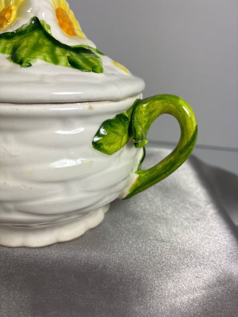 Vintage Lefton Rustic Daisy Sugar Bowl - Picture 10 of 14